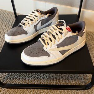 Jordan 1 Low Travis Scott Reverse Mocha